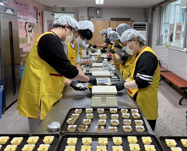 관악구 자립준비청년 대상 '청년 제빵소 프로그램'이 운영 중이다.