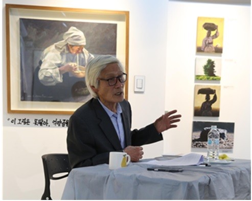 김세균 서울대 명예교수가 팔순을 기념하는 특별 강연을 하고 있다. (사진 촬영: 채원희, 백기완 재단 사무처장)